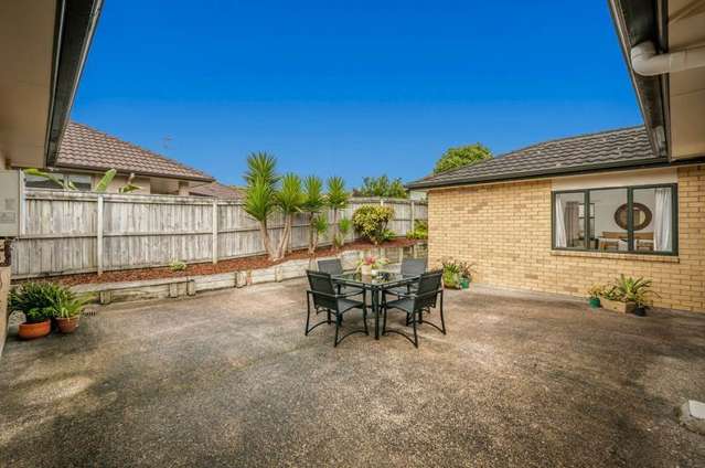 3 George Deane Place Greenhithe_1