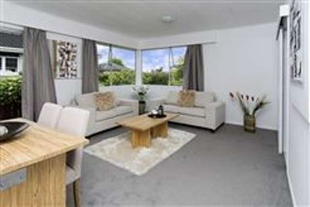 2/19 Megan Avenue Pakuranga Heights_1