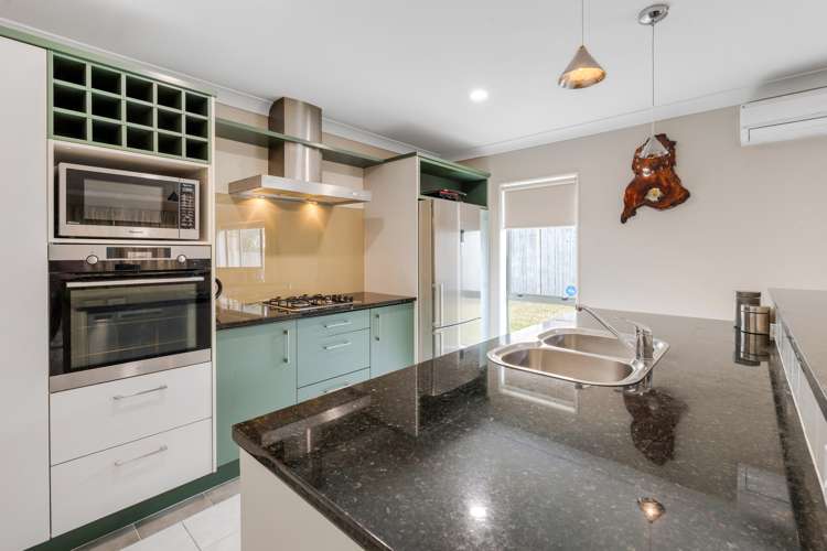 11 Coachman Drive Flat Bush_10