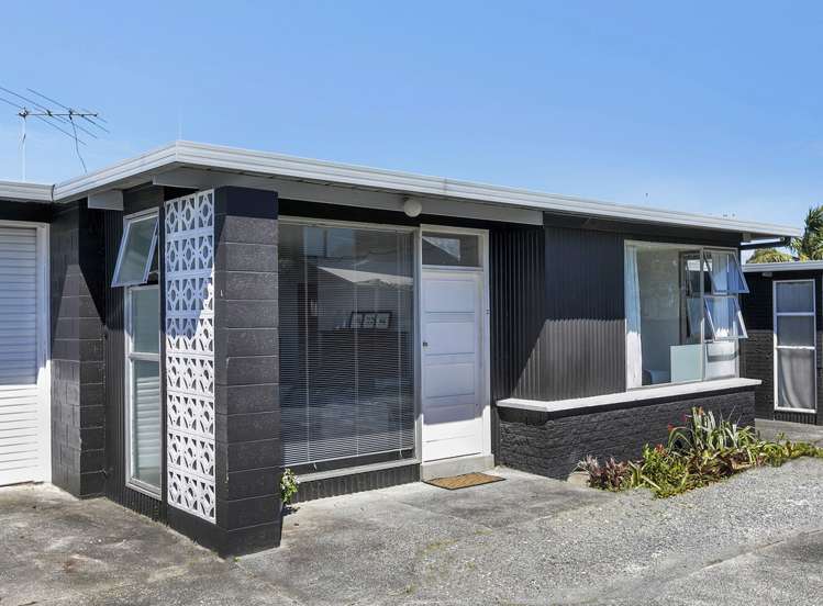 2/132 Onewa Road Northcote_10