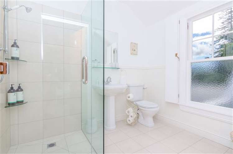 174 Main Street Greytown_15