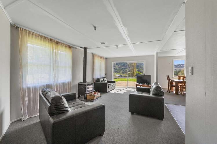 2560 Rawhitiroa Road Eltham_14