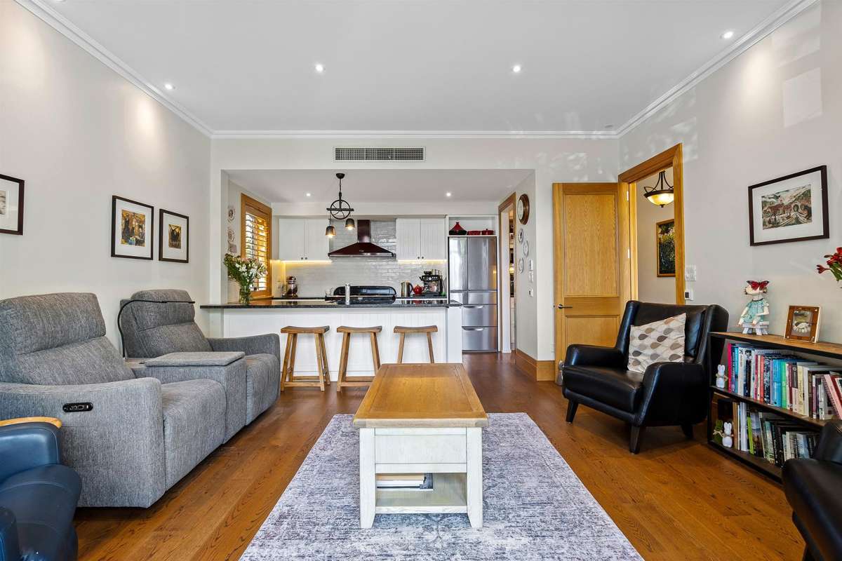 92 Chester Street East_3