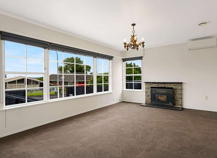 33b Gill Avenue Te Atatu Peninsula_12