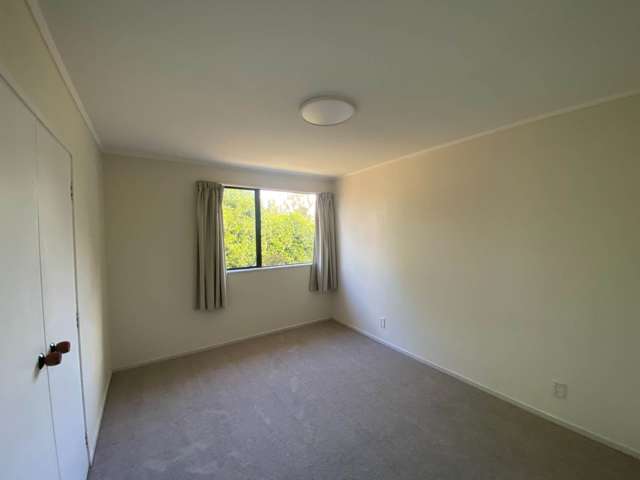 1/14 Compass Place Te Atatu Peninsula_4