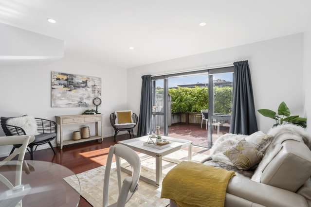 24/8 Soljak Place Mount Albert_2