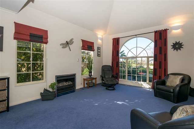 1 Brilyn Crescent Witherlea_3