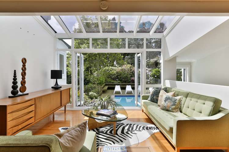 111 Scenic Drive Titirangi_8