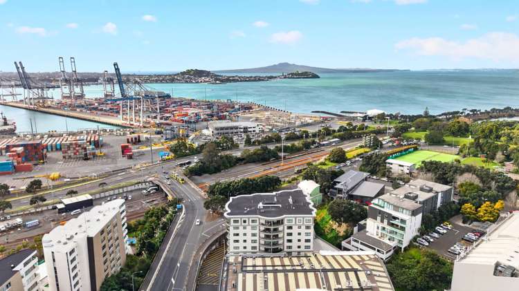1D/118 Gladstone Road Parnell_19