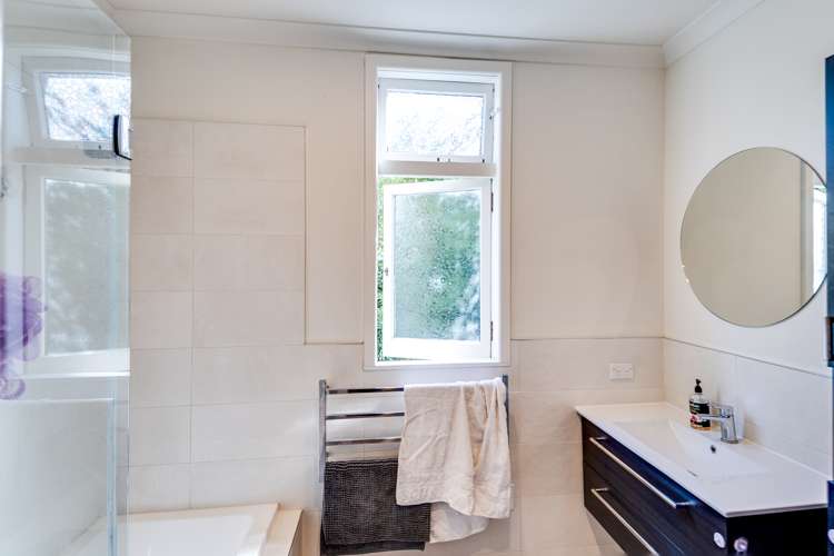 606b Charles Street Saint Leonards_10