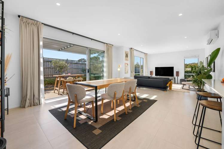 24 Marine Garden Crescent Beachlands_5