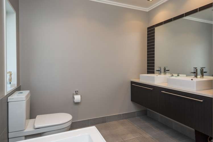 1 West Green Parklands_13