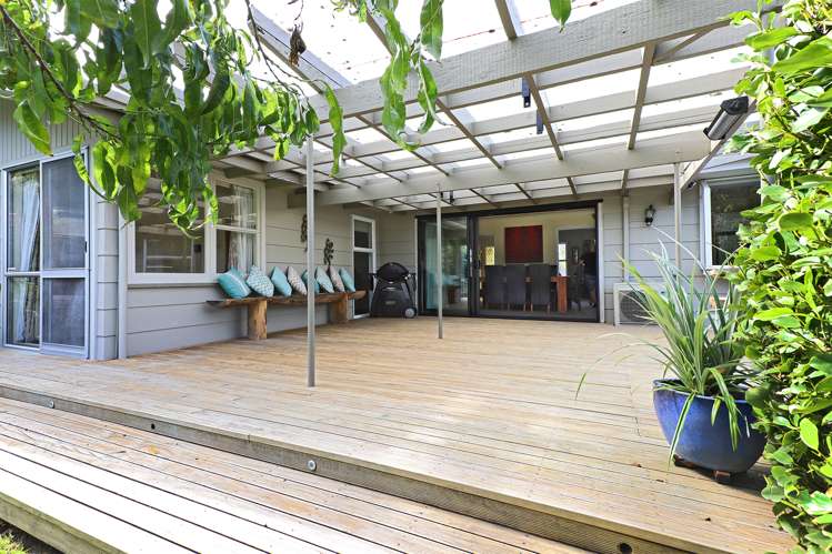 27 Kent Terrace Taradale_7