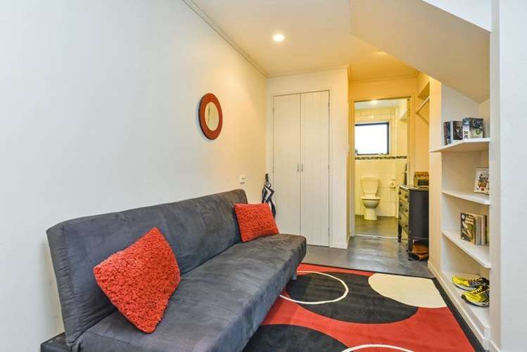 79 Oaktree Avenue Browns Bay_14