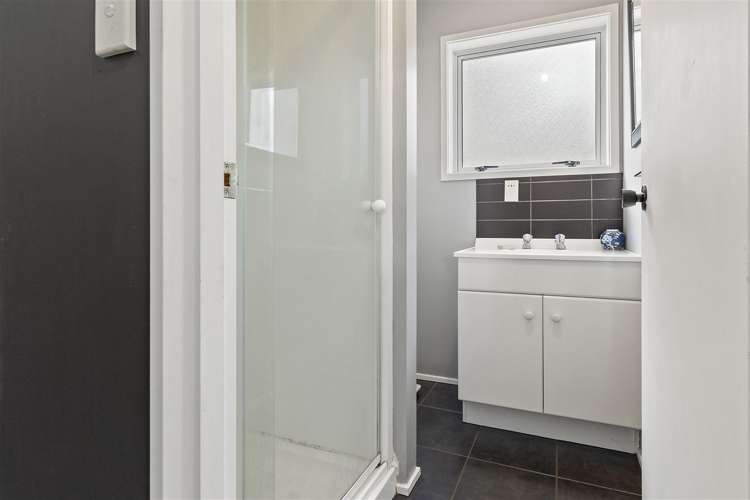 14 Bridge Street Southbridge_16