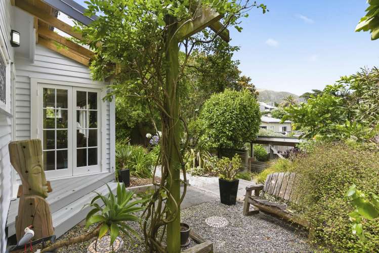 5A Paneta Street Paekakariki_36