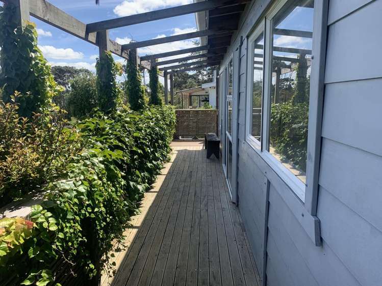 B/140 Attwood Road Paremoremo_17