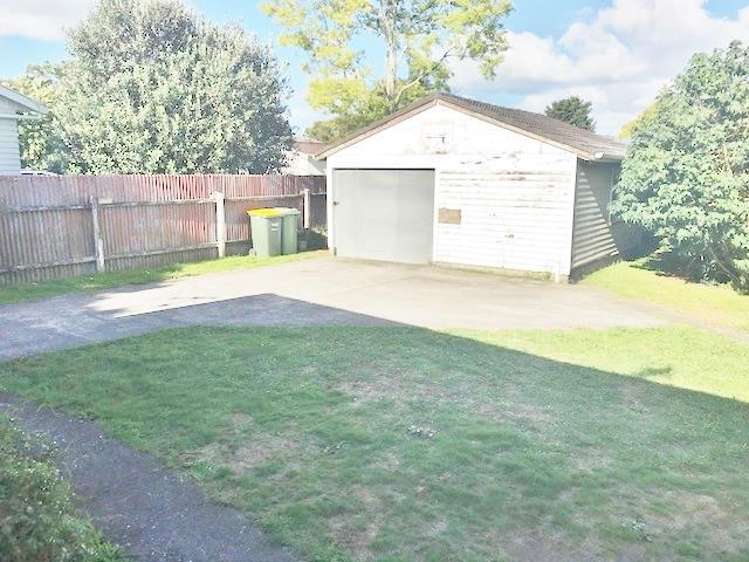 38 George Street Papakura_9