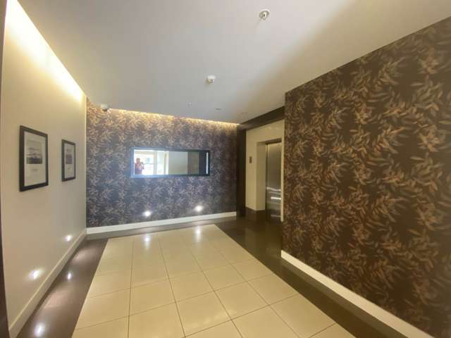 709/85 Beach Road Auckland Central_1