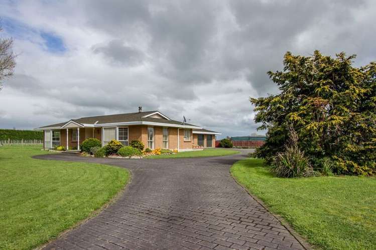 121 Mace Road Hauraki Surrounds_1