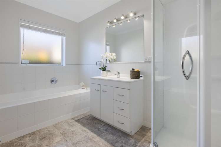 11 Monticello Key Papamoa_13