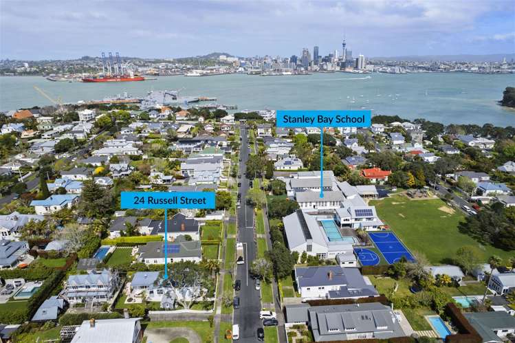 24 Russell Street Stanley Point_6