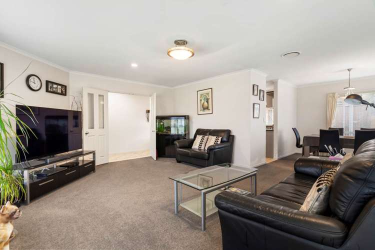 33 Craigavon Drive East Tamaki_2