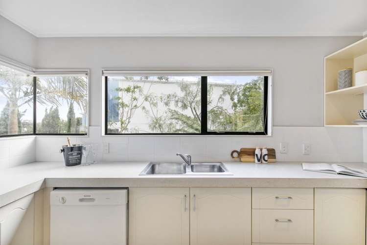 4/8 City View Terrace Birkenhead_9