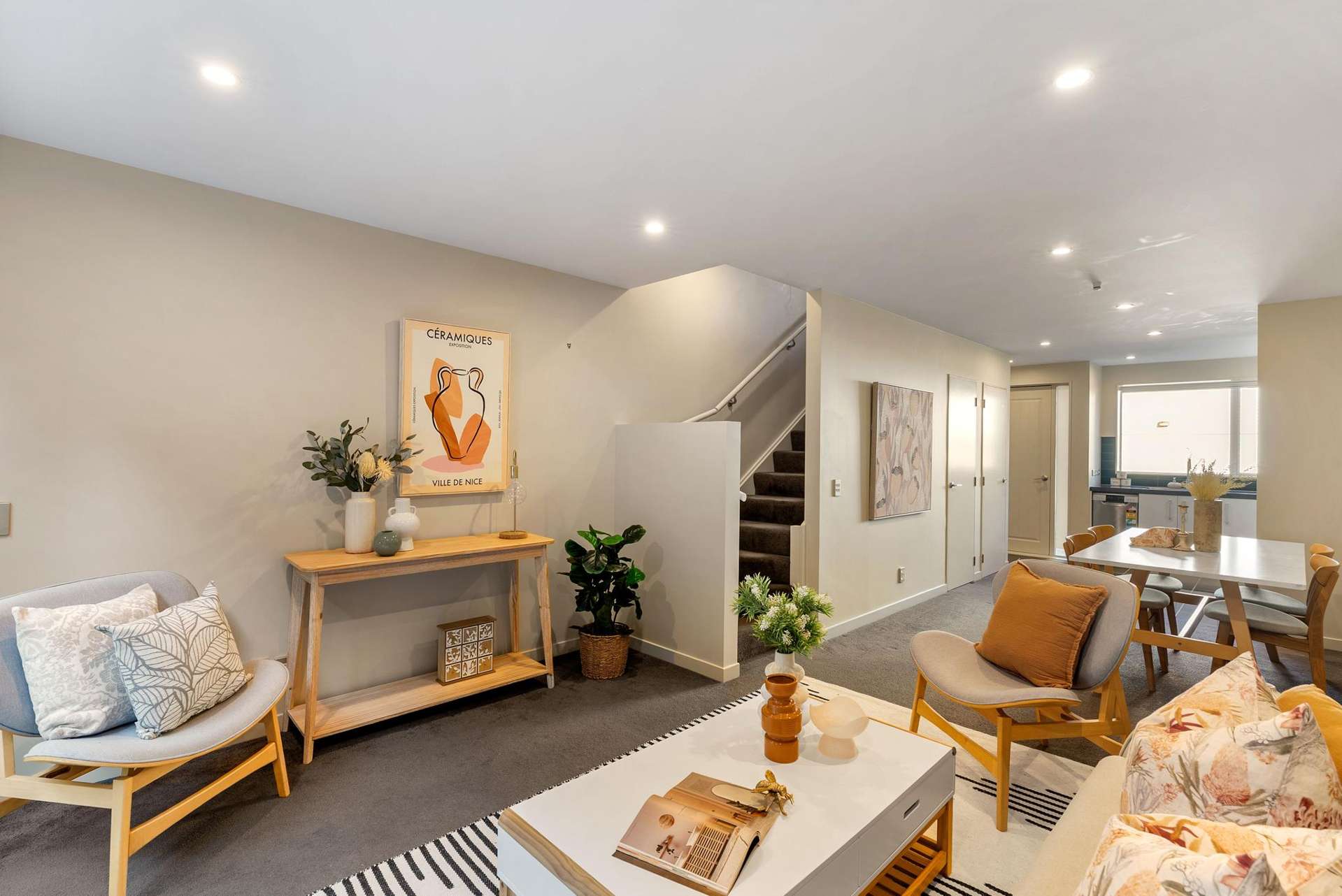 9/8 Thatcher Crescent Crofton Downs_0