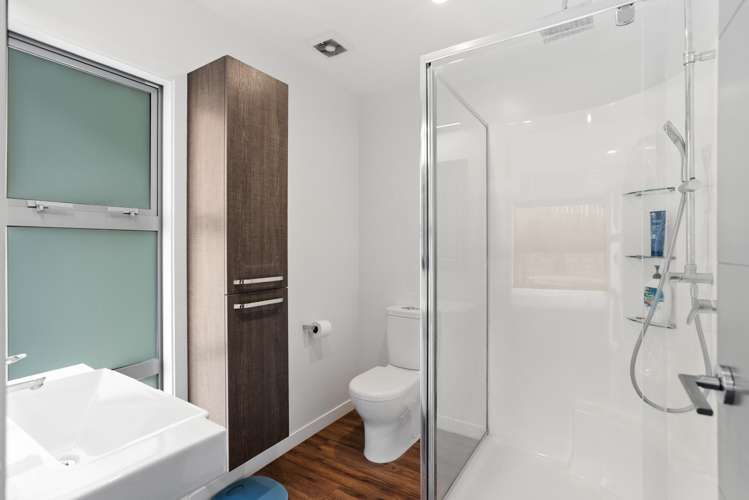 44 Simpson Crescent Raumati Beach_12