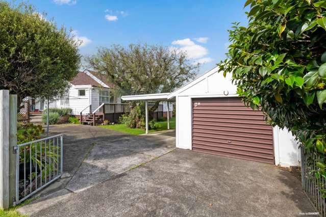 30 Hutchinsons Road Bucklands Beach_3