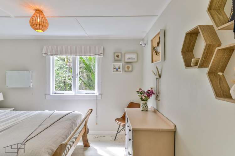 4 Aydon Road Titirangi_17