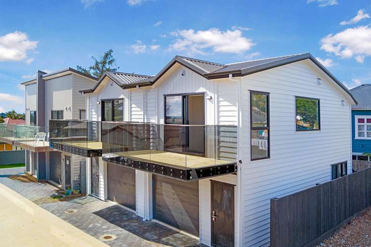 553d Massey Road Mangere_21