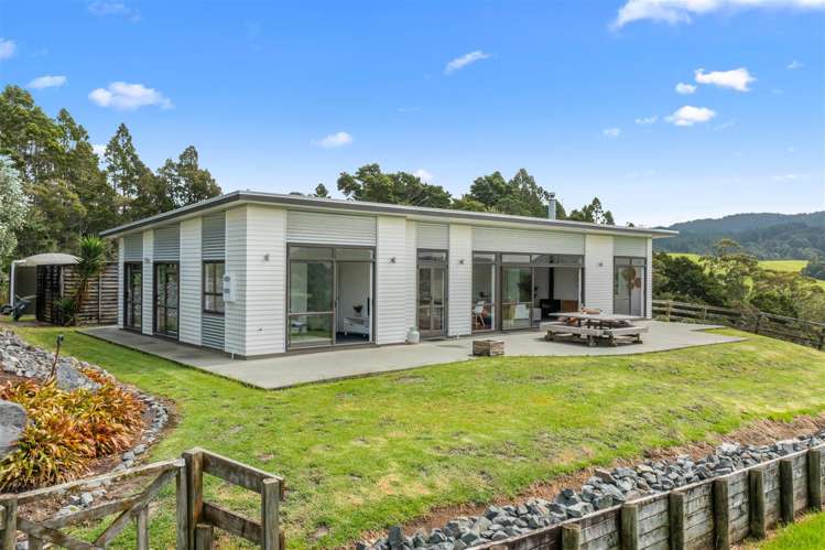 1695 Kaipara Hills Road Kaipara Flats_27