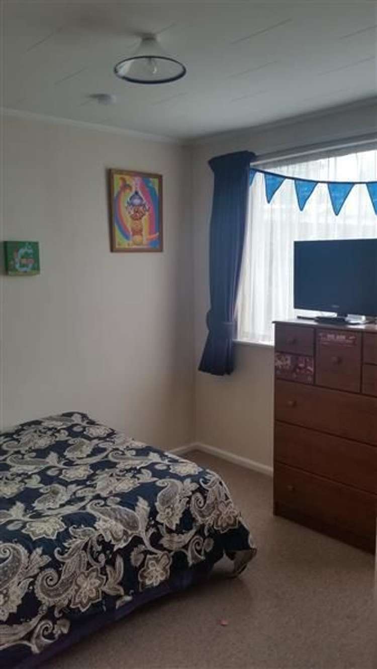 15 Clyde Carr Crescent Waimataitai_9