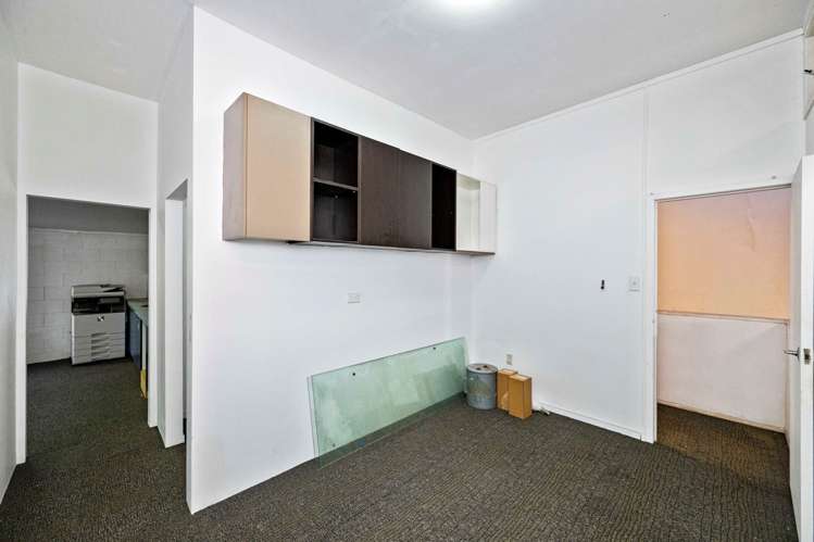 Unit C/4099 Great North Road Glen Eden_9