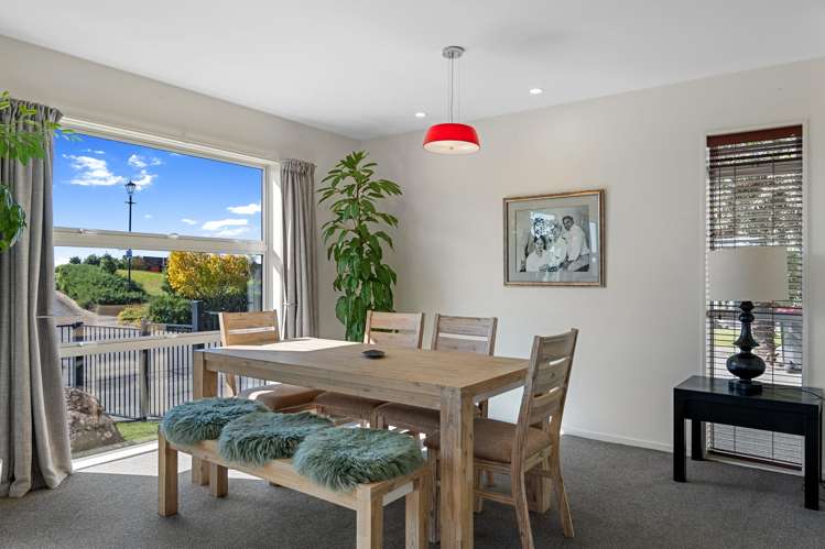 18 Kenmure Drive Huntsbury_6