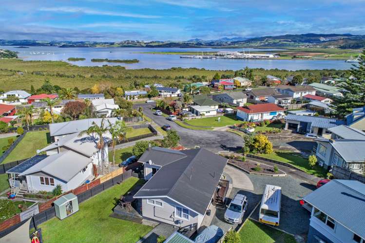 10 Leonard Place Onerahi_19