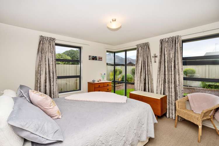 8 Craig Street Waikiwi_23