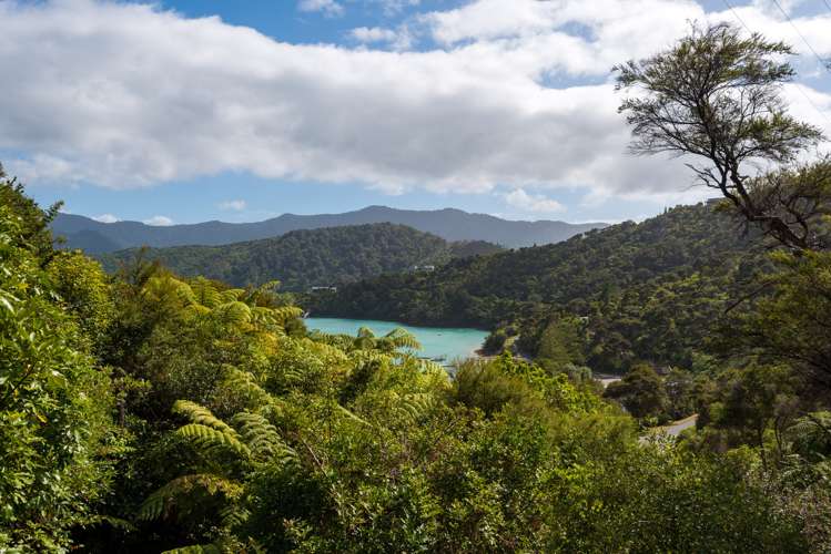 2932 Kenepuru Road Kenepuru Sound_13