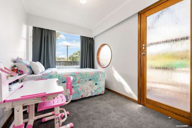 33 Boyd Avenue Royal Oak_12