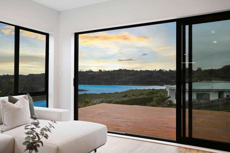 82B Kittiwake Drive Schnapper Rock_3