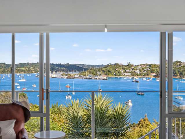 A Front Row Seat to the Bay of Islands