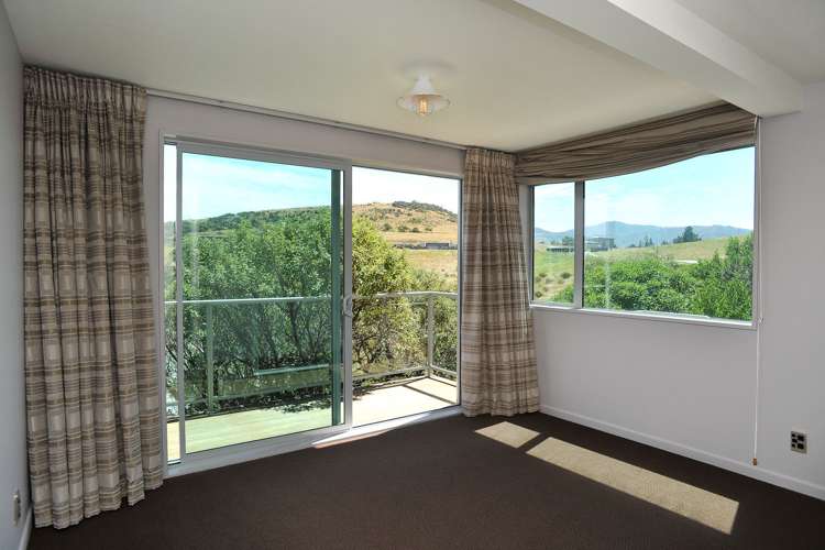 389 Marine Drive Charteris Bay_11