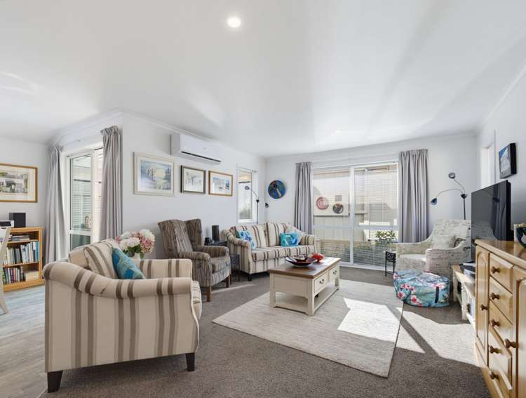 14 Muirfield Crescent Aongatete_1