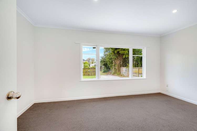 85 Fox Street 1074_13