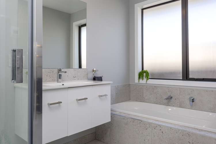 12 Tawhai Crescent Wharewaka_12