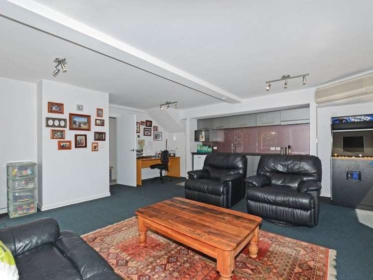 43c Dowling Grove Silverstream_19