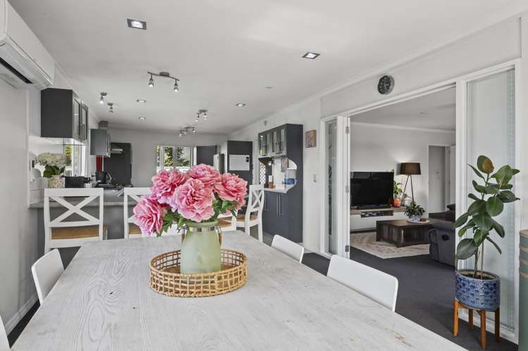 22 Paget Drive Woodend_2