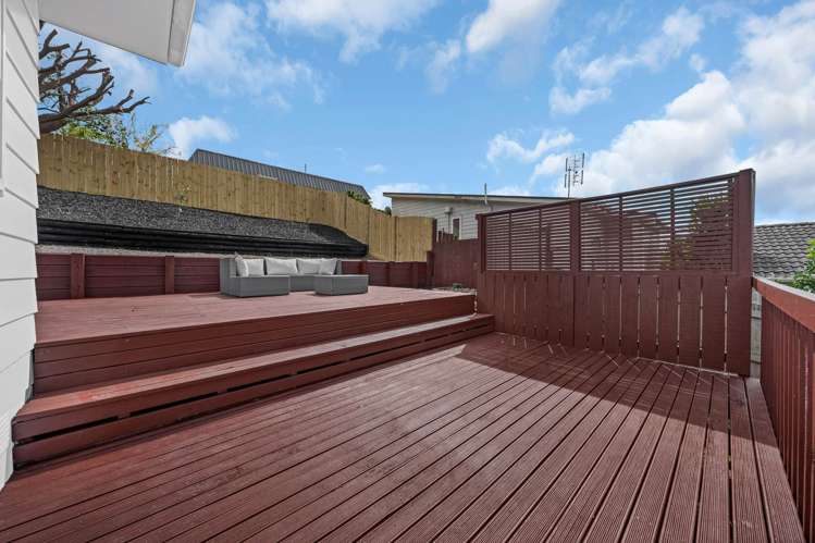 6 Celeste Place Totara Vale_30